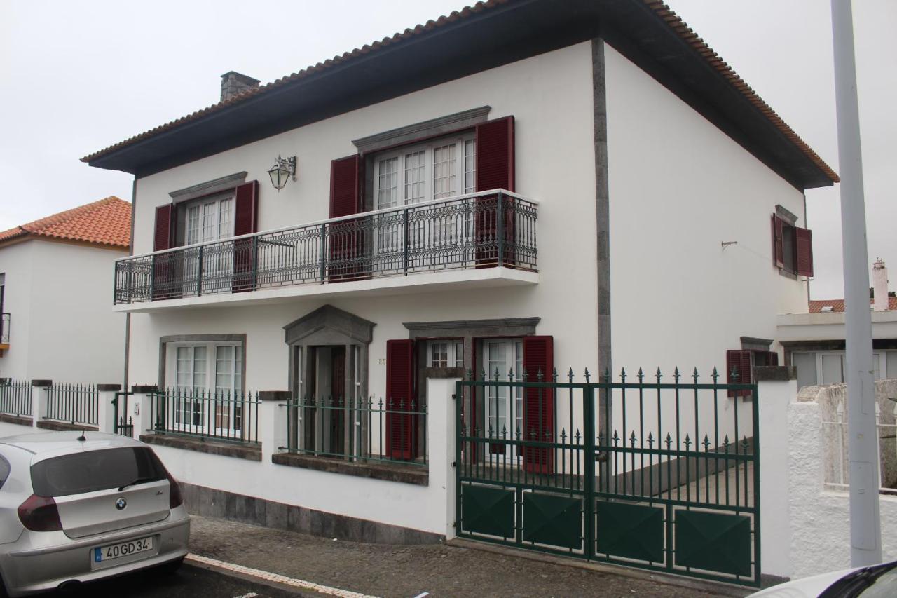 Vitorino De Nemesio Guesthouse Ponta Delgada Exterior foto
