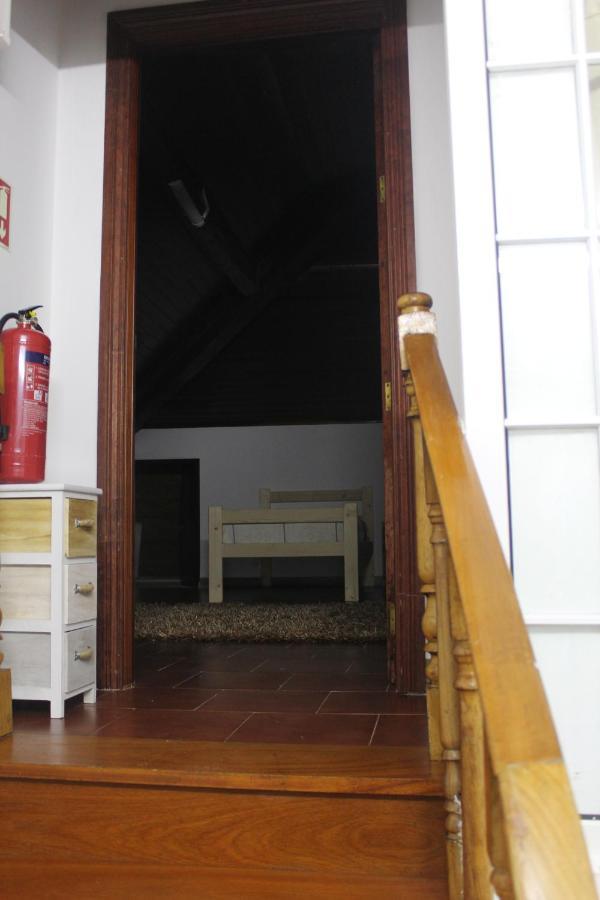 Vitorino De Nemesio Guesthouse Ponta Delgada Exterior foto